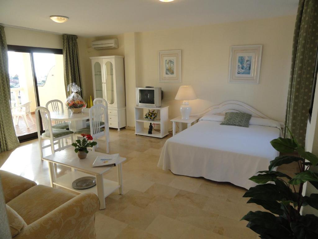 Club Bellasol Apartamento La Cala De Mijas Habitación foto